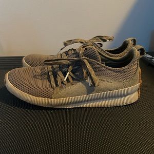 Sorel sneakers waterproof